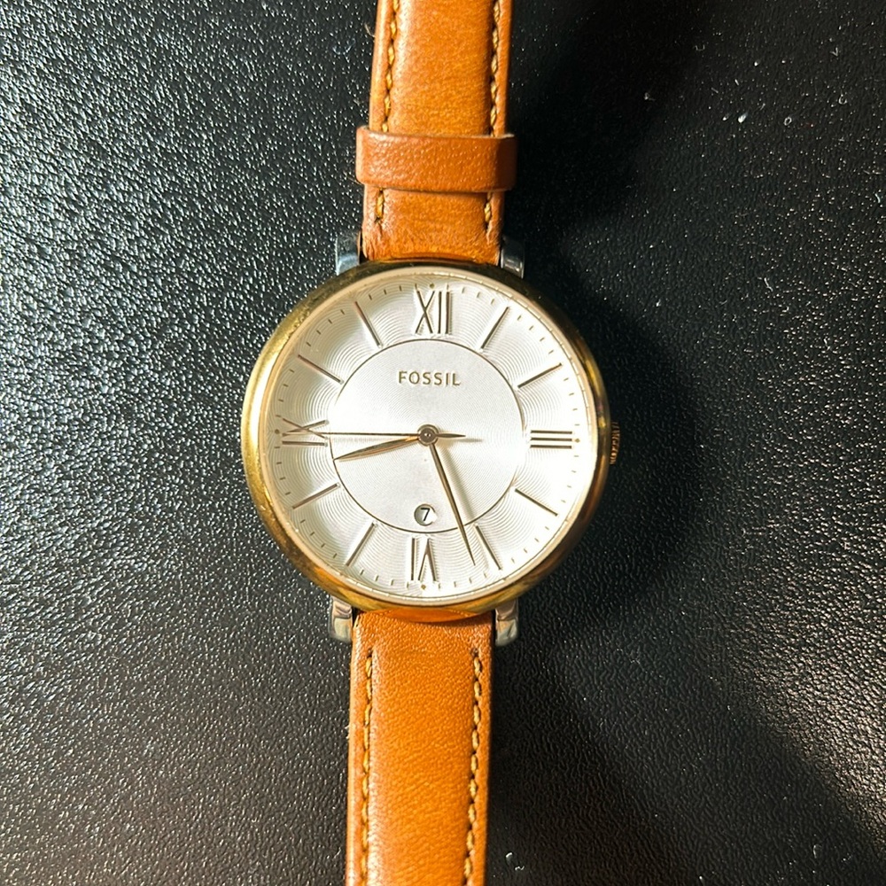 Fossil Jacqueline Three-Hand leather watch